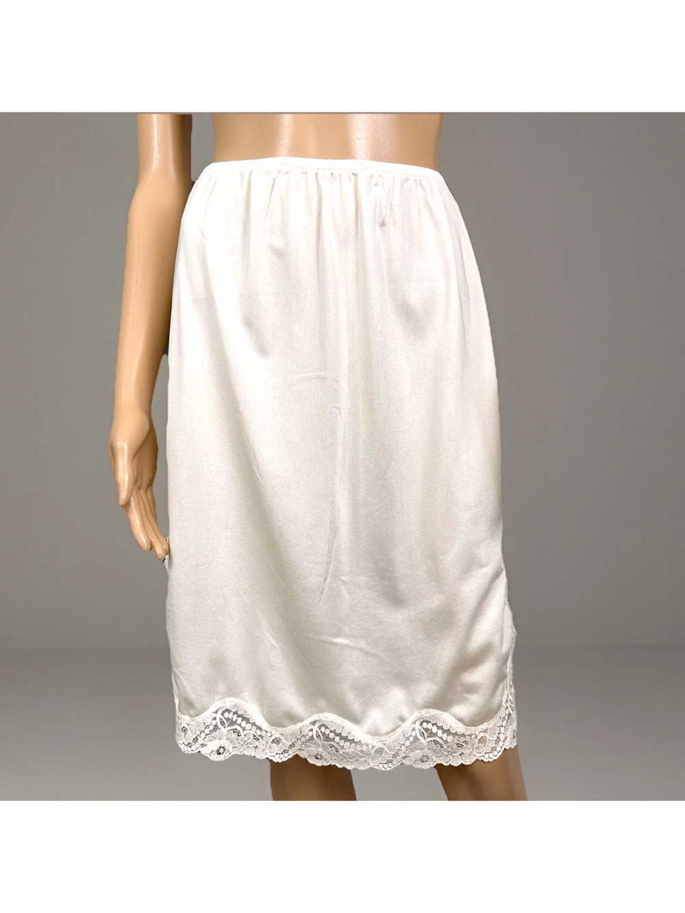 Vintage Ilusion Half Slip Size 32 Double Side Slit Lace Scallop Trim Cream Ivory